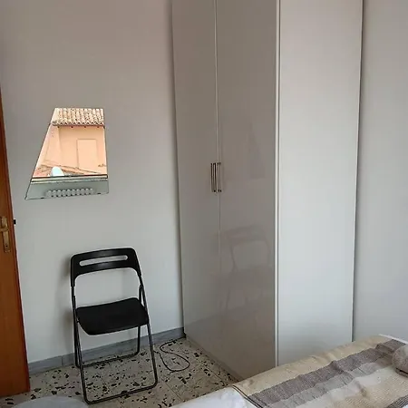 Piazza Dei Leoni Bed & Breakfast *